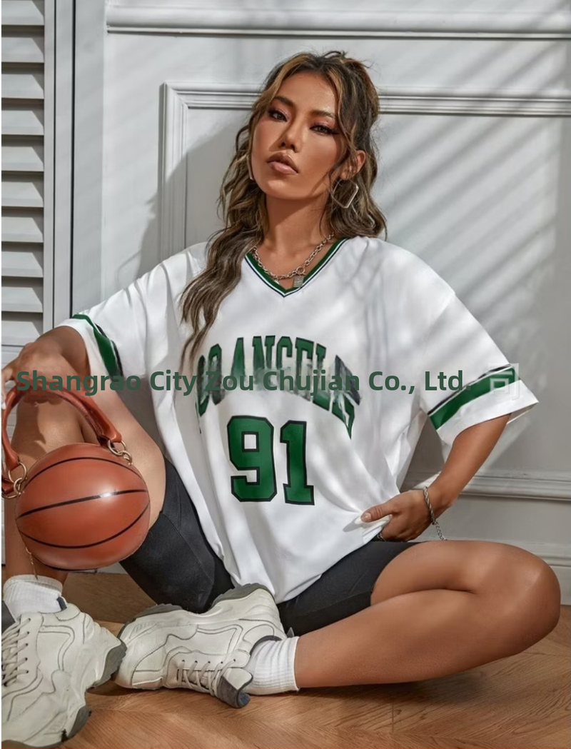 Dámske voľné tričko s potlačou európskych a amerických športov Los Angeles s pruhovaným lemom a výstrihom do V