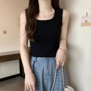 Nauja rudens ir žiemos šukuota šilta moteriška liemenė su krūtinės pagalvėlėmis, graži nugara, kvadratinė apykaklė, siauras kirpimas, vidiniai drabužiai, viršutiniai drabužiai be rankovių apačioje.