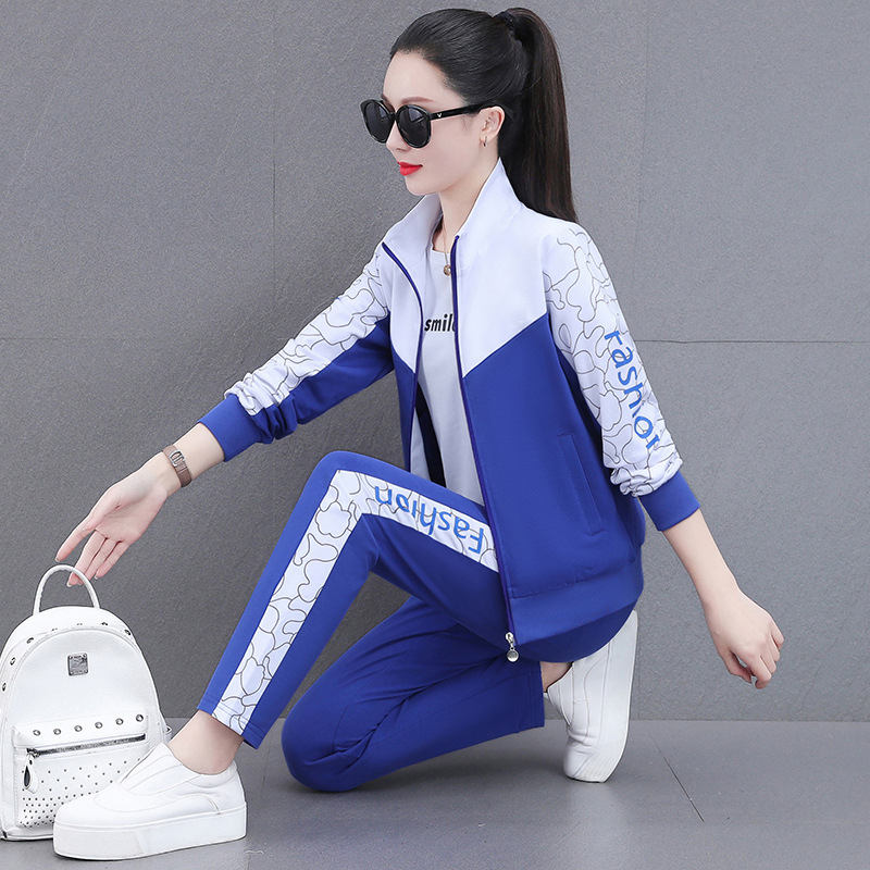 Žensko sportsko odijelo za proljeće i jesen 2023., novi modni ležerni zapadnjački stil, tanki set od tri dijela za trčanje, jednostavan