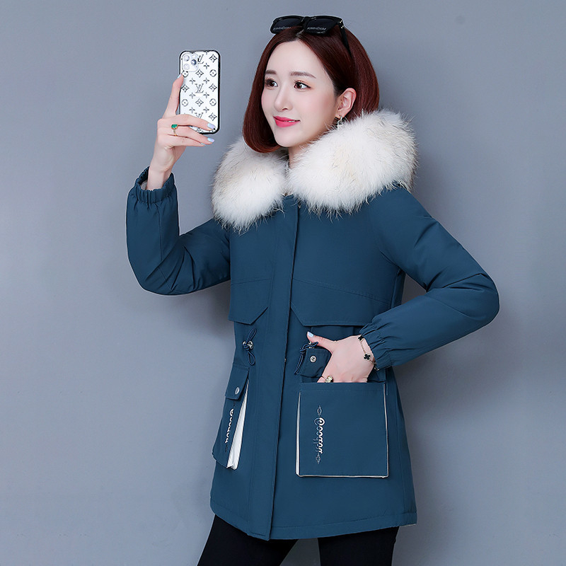 Naiste parka talvine puuvillase polstriga mantel, uus, keskmise pikkusega, õhuke, salendav puuvillase polstriga mantel, kapuutsiga, suure karusnahast kraega, populaarne puuvillase polstriga jakk