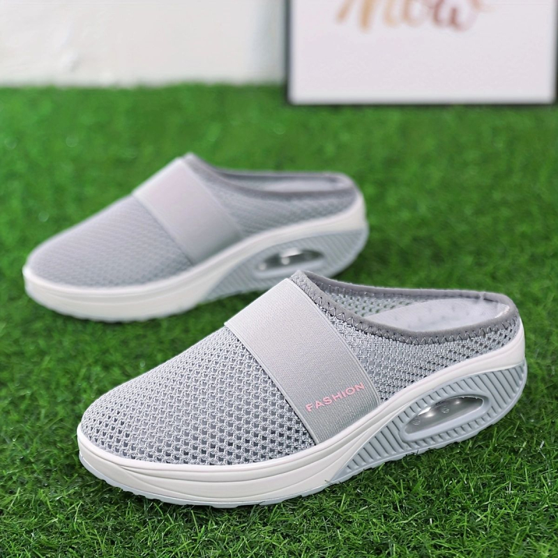 Nove ljetne prekogranične ženske cipele bez pete za ljuljanje iz 2023., lagane mrežaste cipele s debelim potplatom i zračnim jastukom, prozračne, polu-vučene ženske cipele