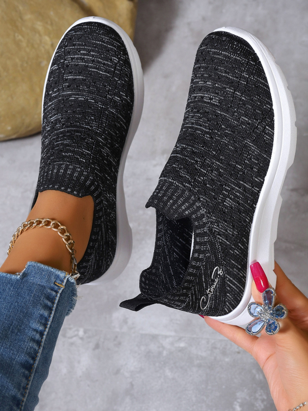 Jesen 2024. nove vanjske trgovine prekogranične plus size casual cipele ženske lagane prozračne modne Joker ženske cipele veleprodaja