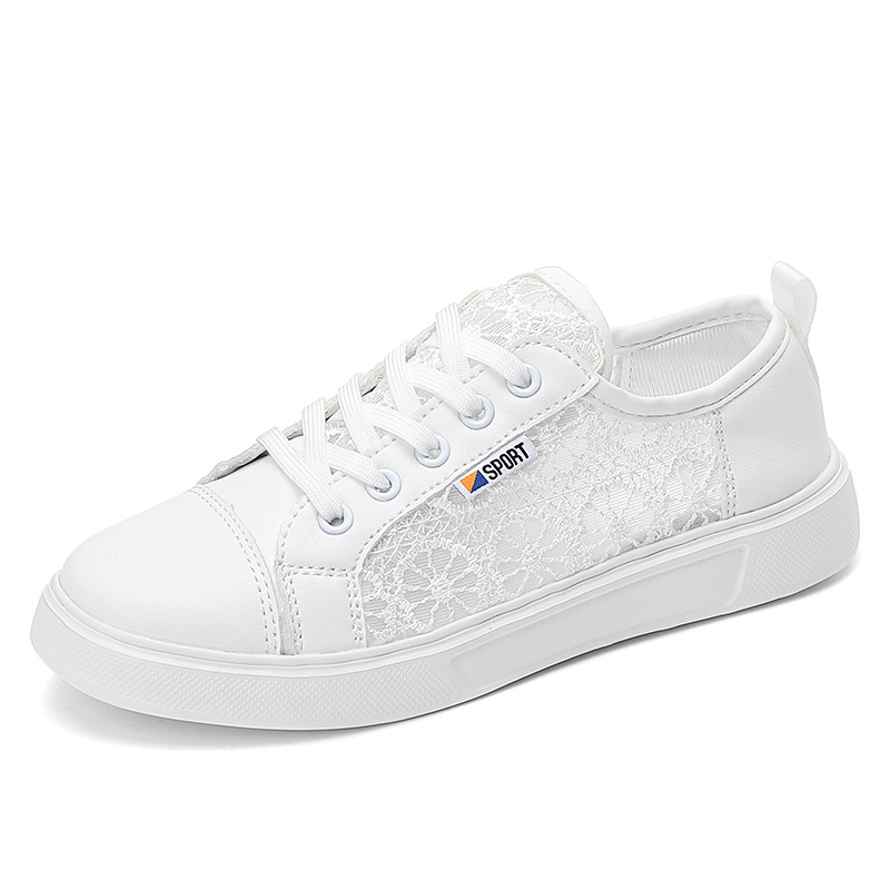 Λευκά γυναικεία παπούτσια 2023 καλοκαίρι νέα ευέλικτα αναπνεύσιμα φλατ αθλητικά sneakers με κοψίματα και mesh, λεπτό στυλ