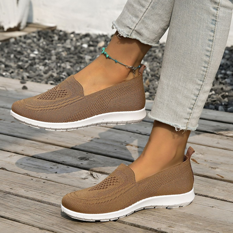 Pantofi de pânză Old Beijing pentru femei, mărime plus, pantofi transfrontalieri, pantofi de primăvară respirabili pentru femei, pantofi casual pentru femei, comerț exterior, pantofi pentru femei, autocolante TEMU Generation