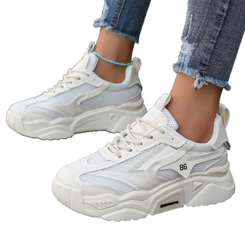 Tarpvalstybinė užsienio prekyba, pavasario ir vasaros mada, tinkliniai batai, laisvalaikio batai, saldainių spalvos, kvėpuojantys, storapadžiai, padidinto dydžio sportbačiai