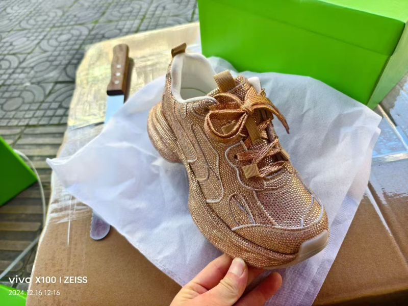 Pantofi sport Ins Tide Brand Ginseng cu strasuri Torre pentru femei 2024, haine noi, la modă, stilate, cu fund gros, casual