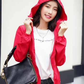 Γυναικείο κοντό παλτό για ζευγάρια, άνοιξη και φθινόπωρο 2024, νέο, χαλαρό, αντιηλιακό μπουφάν σε κορεατικό στιλ, all-match, παλτό με κουκούλα για φοιτητές