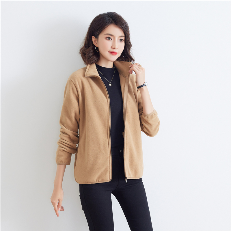 Dámsky krátky kabát pre páry z roku 2024, jar a jeseň, nová voľná bunda v kórejskom štýle s opaľovacím krémom, študentská bunda s kapucňou