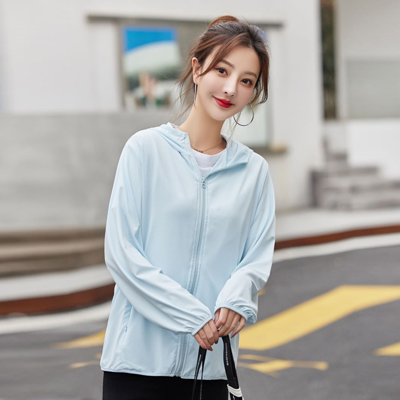 Dámsky krátky kabát pre páry z roku 2024, jar a jeseň, nová voľná bunda v kórejskom štýle s opaľovacím krémom, študentská bunda s kapucňou