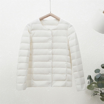 90% Λευκό Πούπουλο Πάπιας Νέο Φθινόπωρο και Χειμώνας Ελαφρύ Γυναικείο Μπουφάν με Στρογγυλή Λαιμόκοψη, για Μεγάλα Μεγέθη, Ελαφρύ Ζεστό Κοντό Μπουφάν χωρίς Γιακά