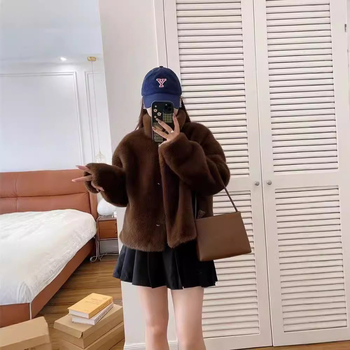 Νέο Φθινοπωρινό Κοντό Γούνινο Μπουφάν All-In-One με Μισό Κολάρο Χελώνας για Γυναίκες, Χαλαρό για Γυναικεία Μποτάκια