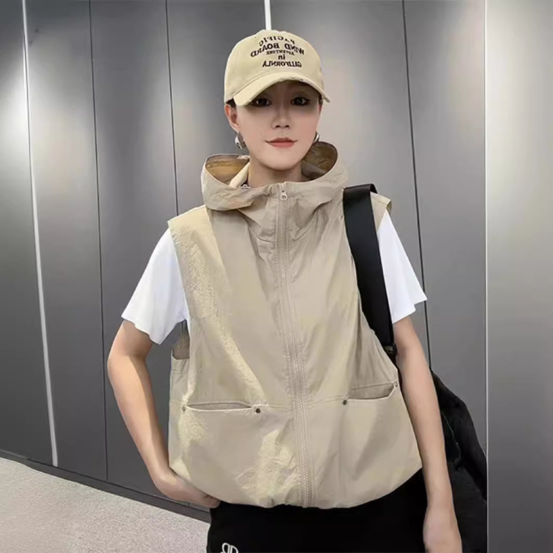 Vabaaja õhuke vest kevad- ja suvemantel naistele 2024. aasta uus Korea stiilis kapuutsiga salendav vest, universaalne vest naistele.