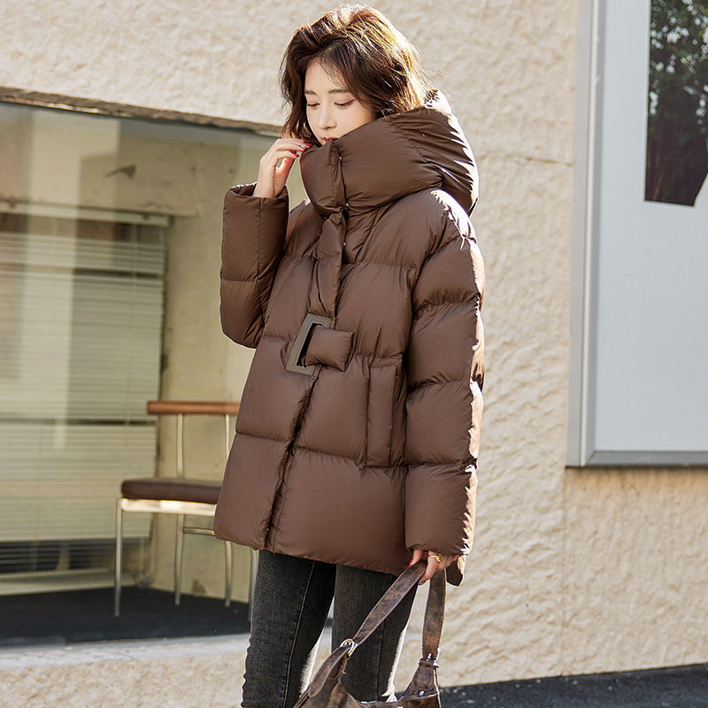 Väliskaubanduse keskmise pikkusega sulejope puuvillase polstriga naistele, talvine, uute Euroopa kaupade disainiga, pruun, lahtine vabaajajope