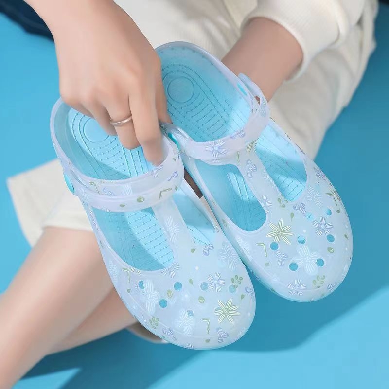 Naujos vasarinės moteriškos basutės su spauda ir skylutėmis, želė bateliai, basutės ir šlepetės, moteriški viršutiniai drabužiai, neslystantys batai, moteriški viršutiniai drabužiai, basutės