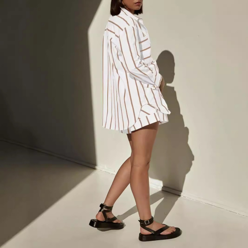 Spot 2025 Amazon Európska a americká móda Ležérny pruhovaný kontrastný farebný šijací kardigan s potlačou, košeľa, šortky, oblek