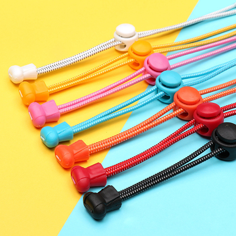 Vyriški ir moteriški tingūs batraiščiai, vaikiški elastingi sportbačiai be raištelių, maži balti bateliai, virvė be raištelių, madingi sagties, elastingi, asmenybės bruožai