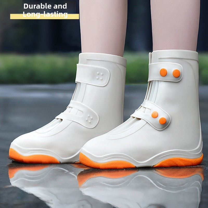 Jauns ūdensnecaurlaidīgs apavu pārvalks, neslīdošs, pretapaugšanas, sabiezināts, nodilumizturīgs, pārnēsājams, viegli valkājams un noņemams pieaugušajiem bērniem paredzēts silikona lietus apavu pārvalks