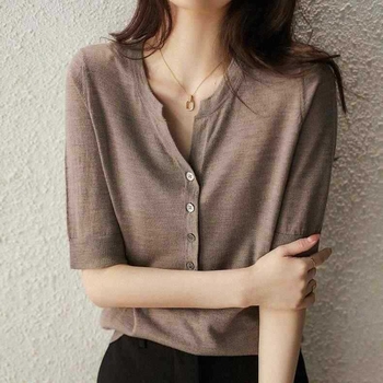 Ľahké luxusné tenké tričko s krátkym rukávom a okrúhlym výstrihom, dámske letné voľné tričko veľkej veľkosti s krátkym rukávom, ktoré redukuje vek