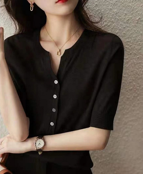 Ľahké luxusné tenké tričko s krátkym rukávom a okrúhlym výstrihom, dámske letné voľné tričko veľkej veľkosti s krátkym rukávom, ktoré redukuje vek