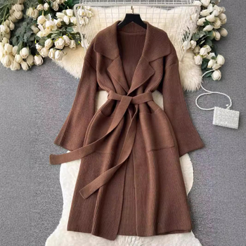 Visokokvalitetni plinski kaput kardigan kaput 2024. jesen i zima novi dugi široki pleteni kaput plus size visoke kvalitete za žene