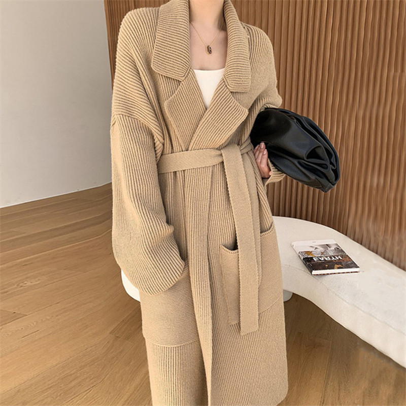 Visokokvalitetni plinski kaput kardigan kaput 2024. jesen i zima novi dugi široki pleteni kaput plus size visoke kvalitete za žene