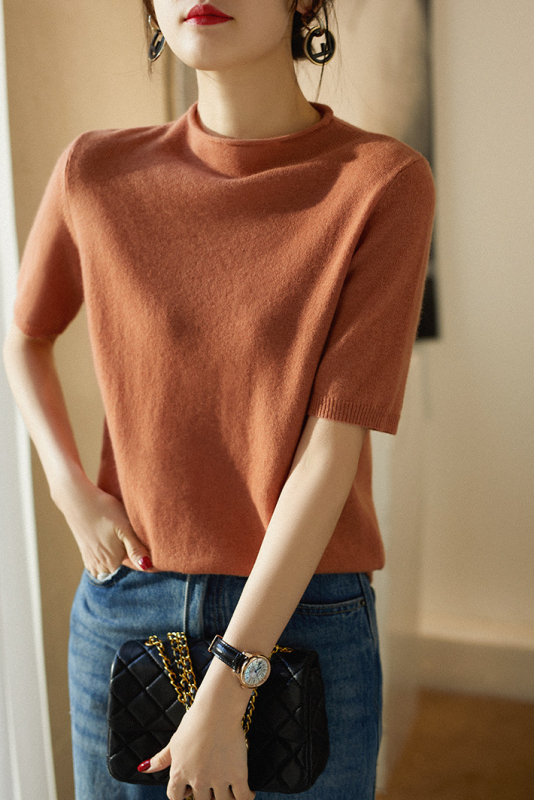 Jesenný nový dámsky sveter s polovičným rolákom v kórejskom štýle, dámsky jesenný a zimný tenký nový sveter s vnútorným spodným dielom a stredným rukávom