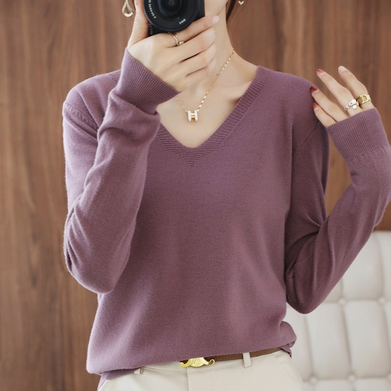 Φθινοπωρινό και Χειμερινό μη μαλλί γυναικείο πουλόβερ με V λαιμόκοψη, κοντό μονόχρωμο, ευέλικτο πουλόβερ γυναικείο λεπτό κάτω μέρος, χονδρική πώληση σε όλη τη χώρα