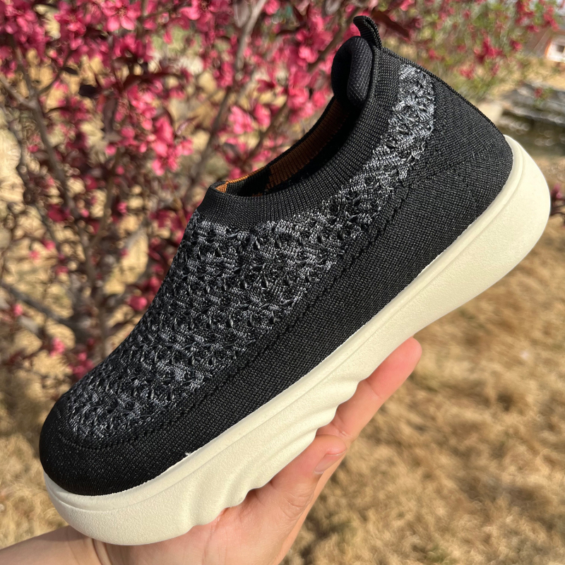 Proljetne i jesenske nove prekogranične platnene cipele iz starog Pekinga, ženske jednoslojne cipele s mekim potplatom, udobne navlake za mame, ženske ležerne cipele