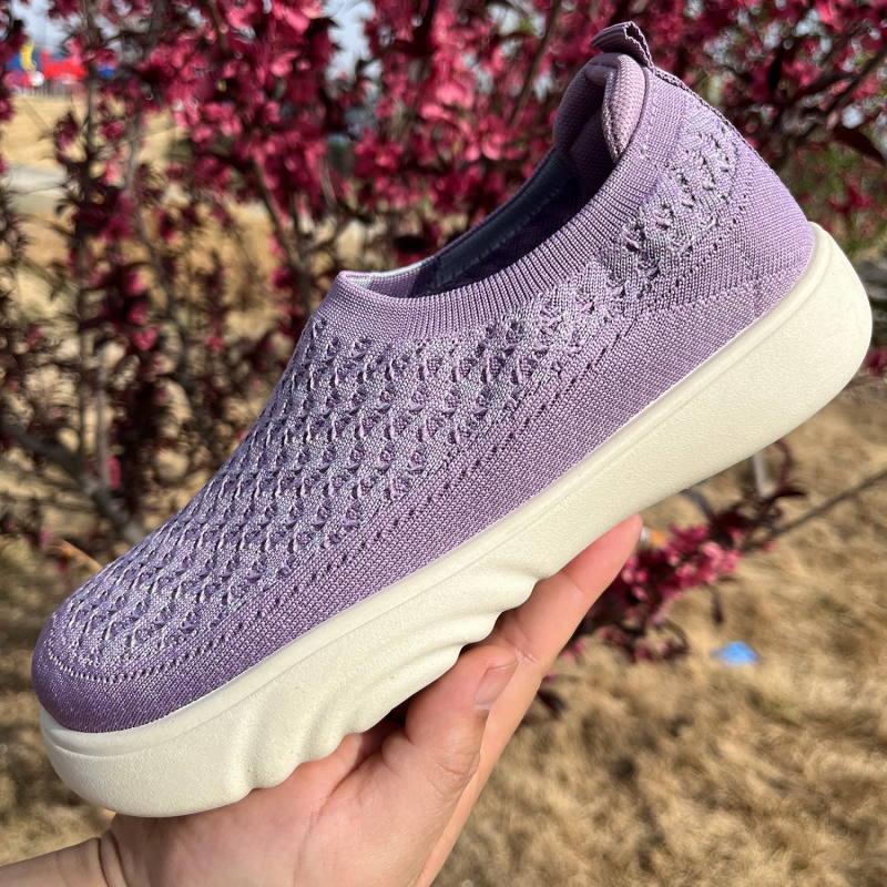 Proljetne i jesenske nove prekogranične platnene cipele iz starog Pekinga, ženske jednoslojne cipele s mekim potplatom, udobne navlake za mame, ženske ležerne cipele