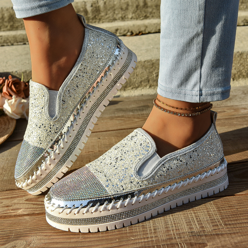 Dámske ležérne topánky veľkej veľkosti CrossBorder Trade 2025, jar, nové, plytké mokasíny s hrubou podrážkou a kamienkami, módne dámske topánky