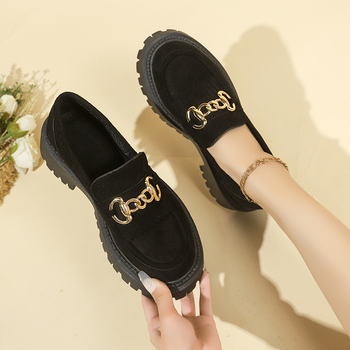 Φθινόπωρο 2024 Νέα, μεγάλα μεγέθη, βρετανικού τύπου, δερμάτινα παπούτσια με πλατφόρμα και slip-on, γυναικεία μονόχρωμα loafers