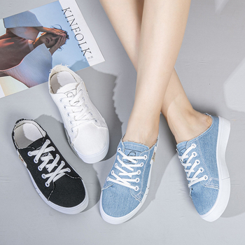 Pusaudekla apavi sieviešu apavi 2024. gada jaunā korejiešu versija maziem baltiem apaviem, plakani ikdienas mājas dēļu apavi, ražotāji vairumtirdzniecībā