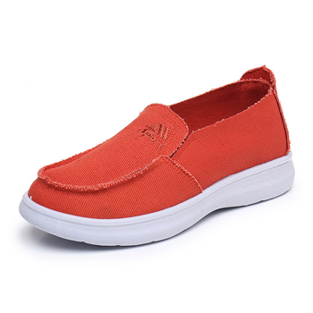 Γυναικεία παπούτσια από ύφασμα για την άνοιξη του 2024, νέα, παλιά παπούτσια από ύφασμα στο Πεκίνο, άνετα, αναπνεύσιμα, μονόστρωτα παπούτσια για γυναίκες