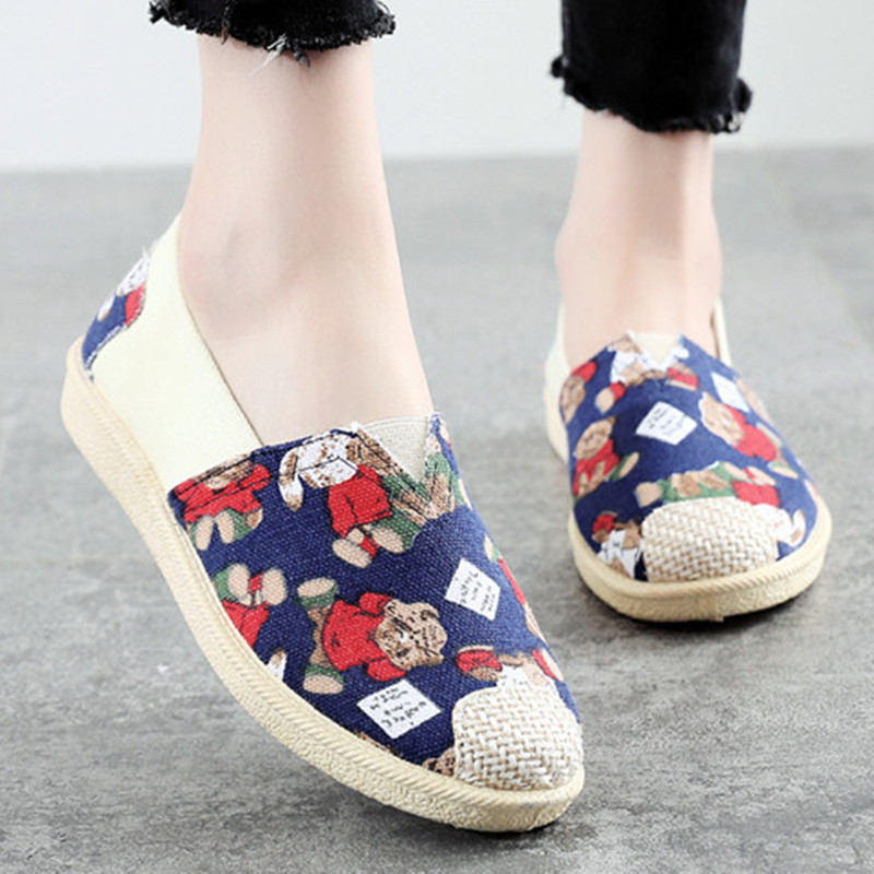 Seni Pekino medžiaginiai moteriški užsegami juodi balti drobiniai darbo bateliai etninio stiliaus laisvalaikio bateliai lengvi pupelių formos bateliai