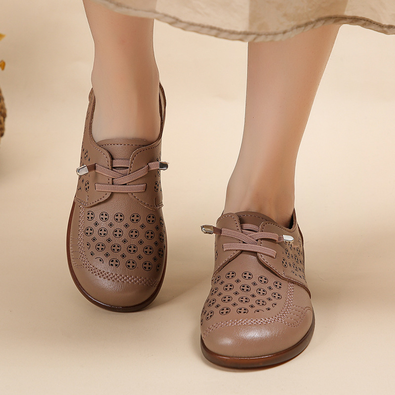 Nové topánky z roku 2025 s dutým otvorom, jednovrstvové, s okrúhlou špičkou, pohodlné, mäkké, ploché, priedušné, všestranné kožené topánky, pohodlné, pre matky, dámske topánky