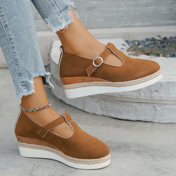 2024. aasta uued väliskaubanduse pluss-suuruses Euroopa ja Ameerika sandaalid, nelja tüüpi pealispinnaga, kanepiköiega ristkiiluga vabaaja sandaalid, naiste kingade hulgimüük