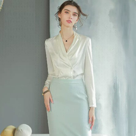 Ringhääling ja õhtujuhtimine: pidulik kostüüm, daam, ärikohtumine, vastuvõtt, pidulik kostüüm, kombinesoon, hotelli vastuvõtu tööriistad, ülikond