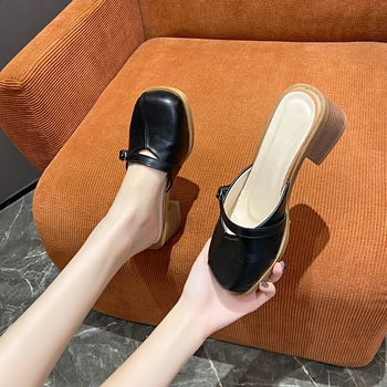 Παντόφλες Baotou με χοντρό τακούνι γαλλικού στιλ για γυναίκες, εξωτερική ένδυση, άνοιξη και καλοκαίρι 2025, νέο στυλ, φόρεμα Mary Jane.