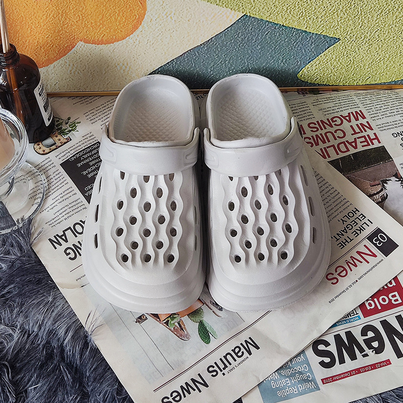 Piiriülesed auguga kingad isetehtud unisex 2025 suvised libisemisvastased varvastekaitsega rannasandaalid hulgimüügist EVA sandaalid