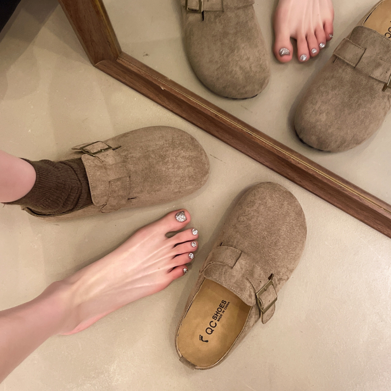 Väikese suurusega Birkenstock-stiilis sussid 2025. aasta kevad/suvi, uus kollektsioon, ülisuured retrohõbedased paksu tallaga ümara ninaga poollibisevad sussid naistele