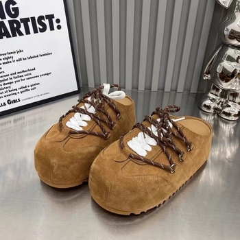 Euroopa moodsad paksu põhjaga Baotou naiste 2025. aasta kevadised uued jäätunud nahast paeltega Bocken kingad, mood vabaaja sussid