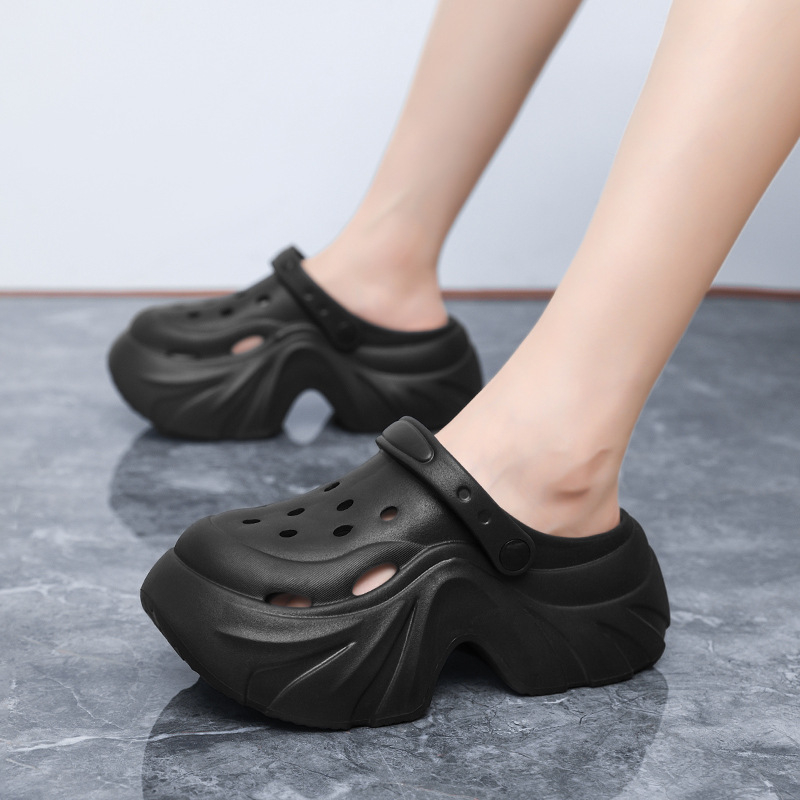 Urviniai batai moterims, vasariniai viršutiniai drabužiai, storas padas, didėjantis 2024 m. Nauji madingi pajūrio paplūdimio Baotou basutės ir šlepetės moterims