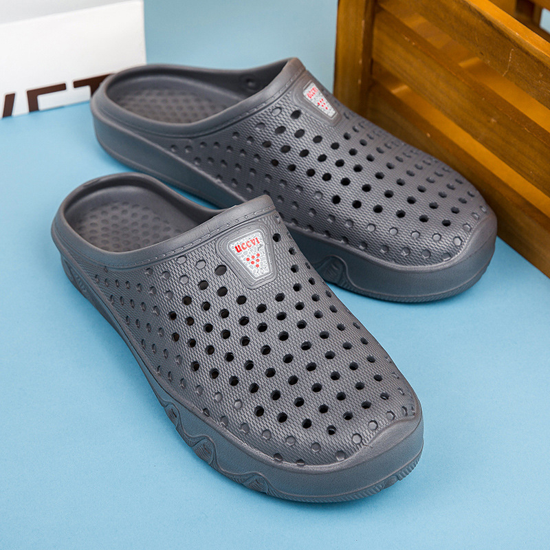 Moteriški namai Mieli kūrybingi tarpvalstybiniai karšti drugeliai, animaciniai filmukai, atsparūs dilimui, neslystantys, greitai džiūstantys, spausdinti paplūdimio batai su skylėmis