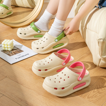 Divkrāsu salīmēti caurumu apavi vasarai EVA sieviešu mīksta zole virsdrēbes bieza zole modernas universālas vienkāršas pāru neslīdošas