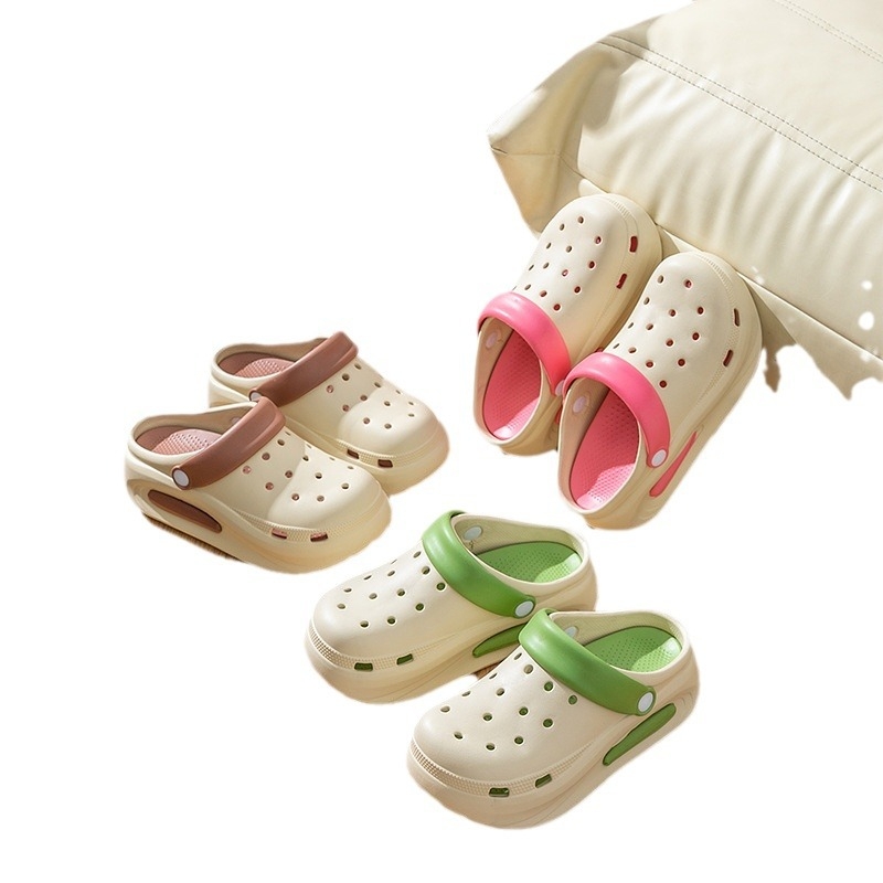 Divkrāsu salīmēti caurumu apavi vasarai EVA sieviešu mīksta zole virsdrēbes bieza zole modernas universālas vienkāršas pāru neslīdošas