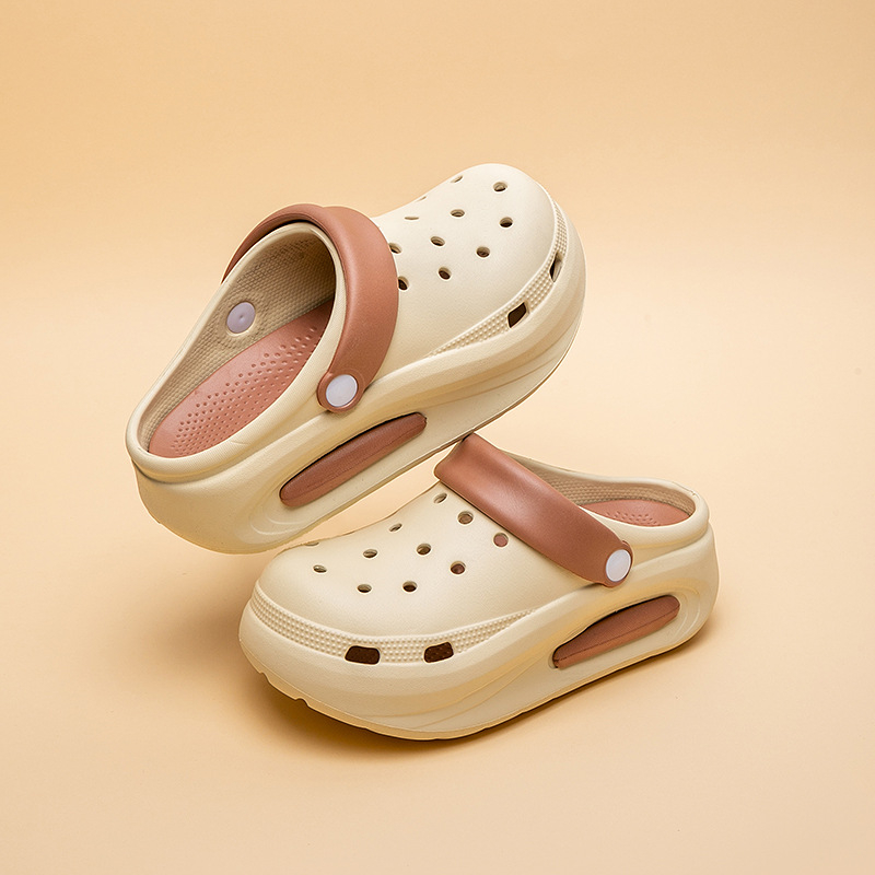 Divkrāsu salīmēti caurumu apavi vasarai EVA sieviešu mīksta zole virsdrēbes bieza zole modernas universālas vienkāršas pāru neslīdošas