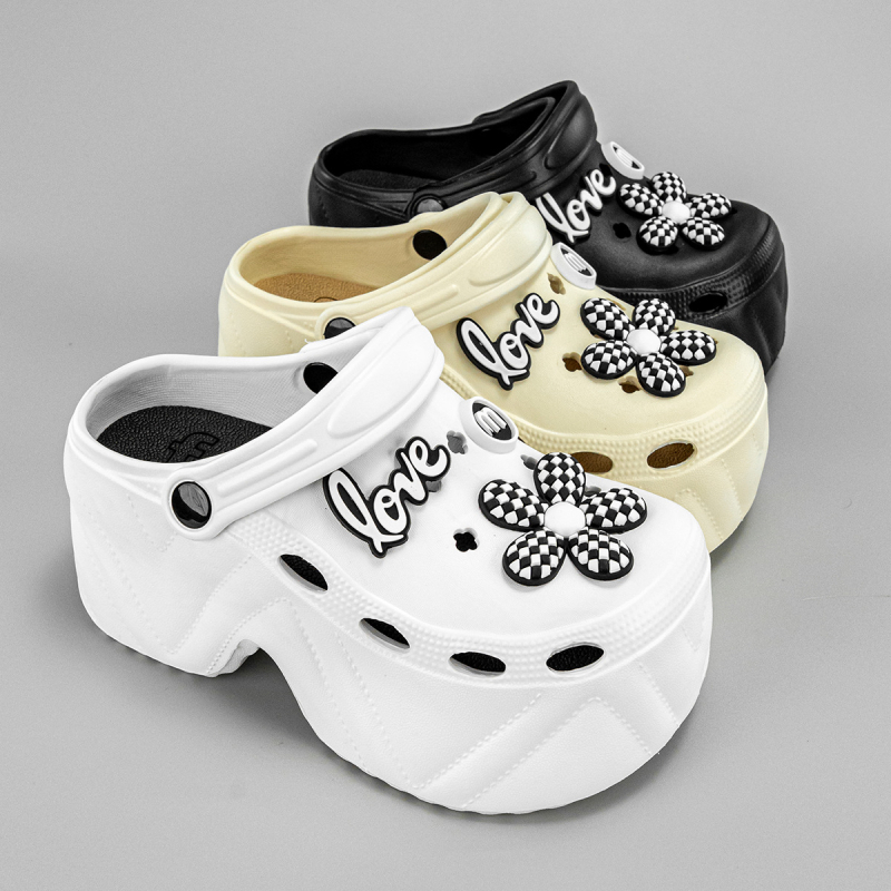 Storapadės moteriškos basutės su skylėmis, vasarinės, gėlėtos, paplūdimio basutės, kvėpuojančios, minkštapadės, dengtos pirštais.