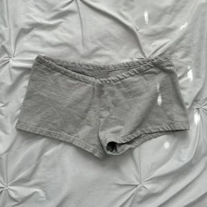 Comerț exterior european 2025 primăvara nouă Spice Girls slim-fit casual pantaloni scurți pentru femei craniu gotic la modă pantaloni scurți casual