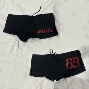 Comerț exterior european 2025 primăvara nouă Spice Girls slim-fit casual pantaloni scurți pentru femei craniu gotic la modă pantaloni scurți casual