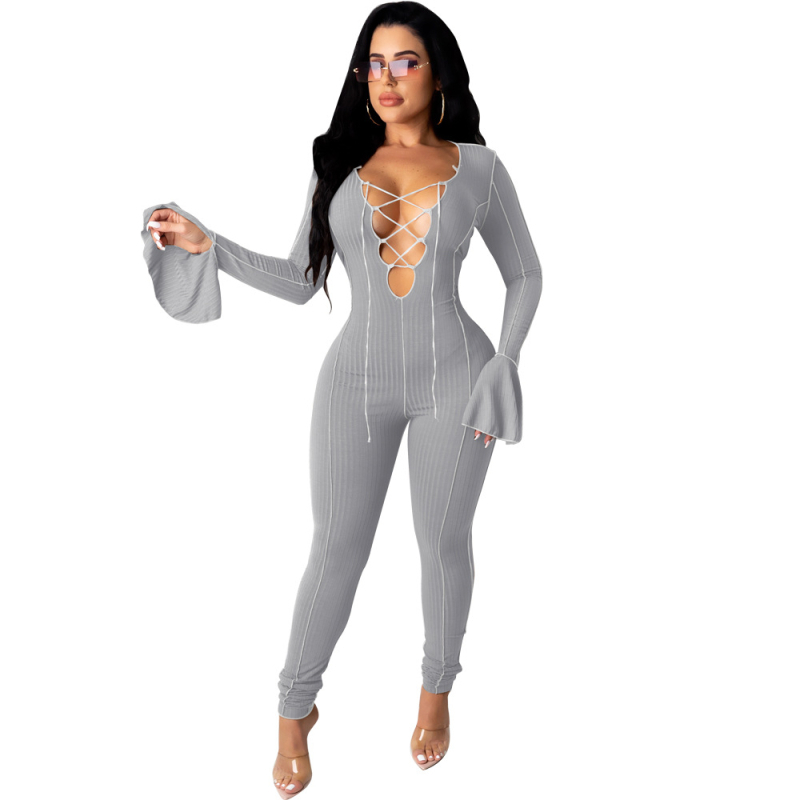 W234 nezávislá stanica cezhraničné dámske oblečenie explózie európska a americká móda sexy popruhový overal s rohovinovými rukávmi nočné oblečenie